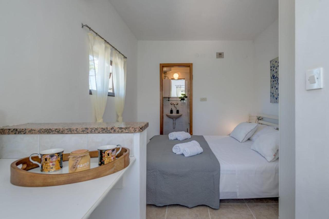 Holiday Home Kalinic Slatine Bagian luar foto
