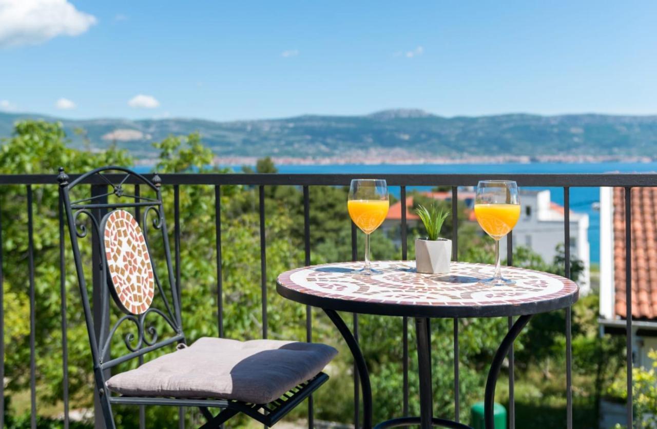 Holiday Home Kalinic Slatine Bagian luar foto