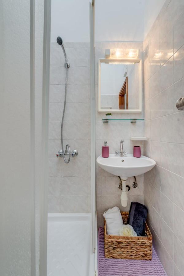 Holiday Home Kalinic Slatine Bagian luar foto